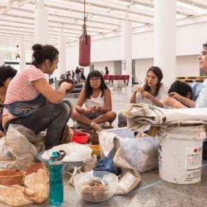 Autorreconstrucción Detritus: Taller de bruñido